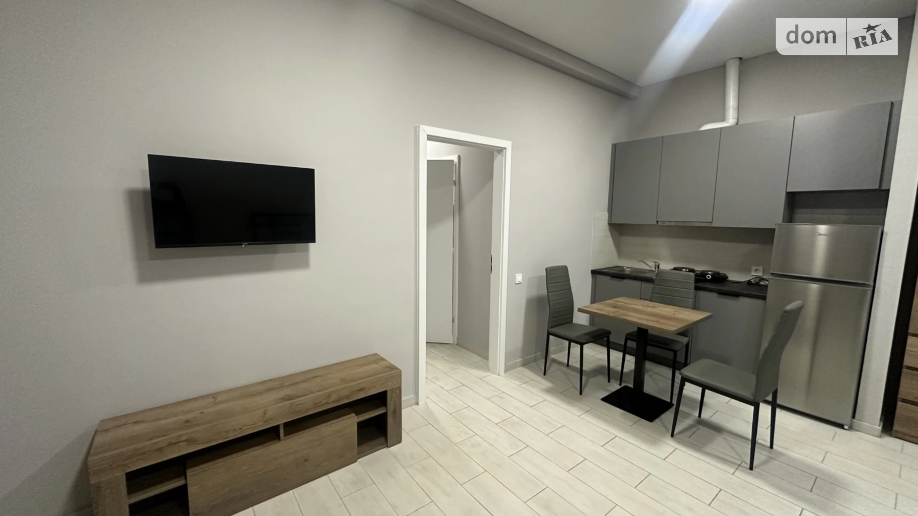 1-комнатная квартира 30 кв. м в Луцке, ул. Индустриальная - фото 3