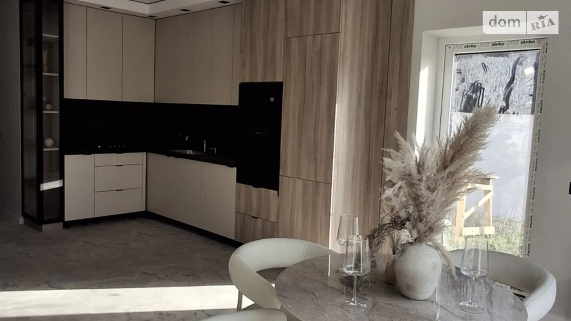 Продается дом на 2 этажа 118 кв. м с балконом, цена: 135000 $ - фото 2