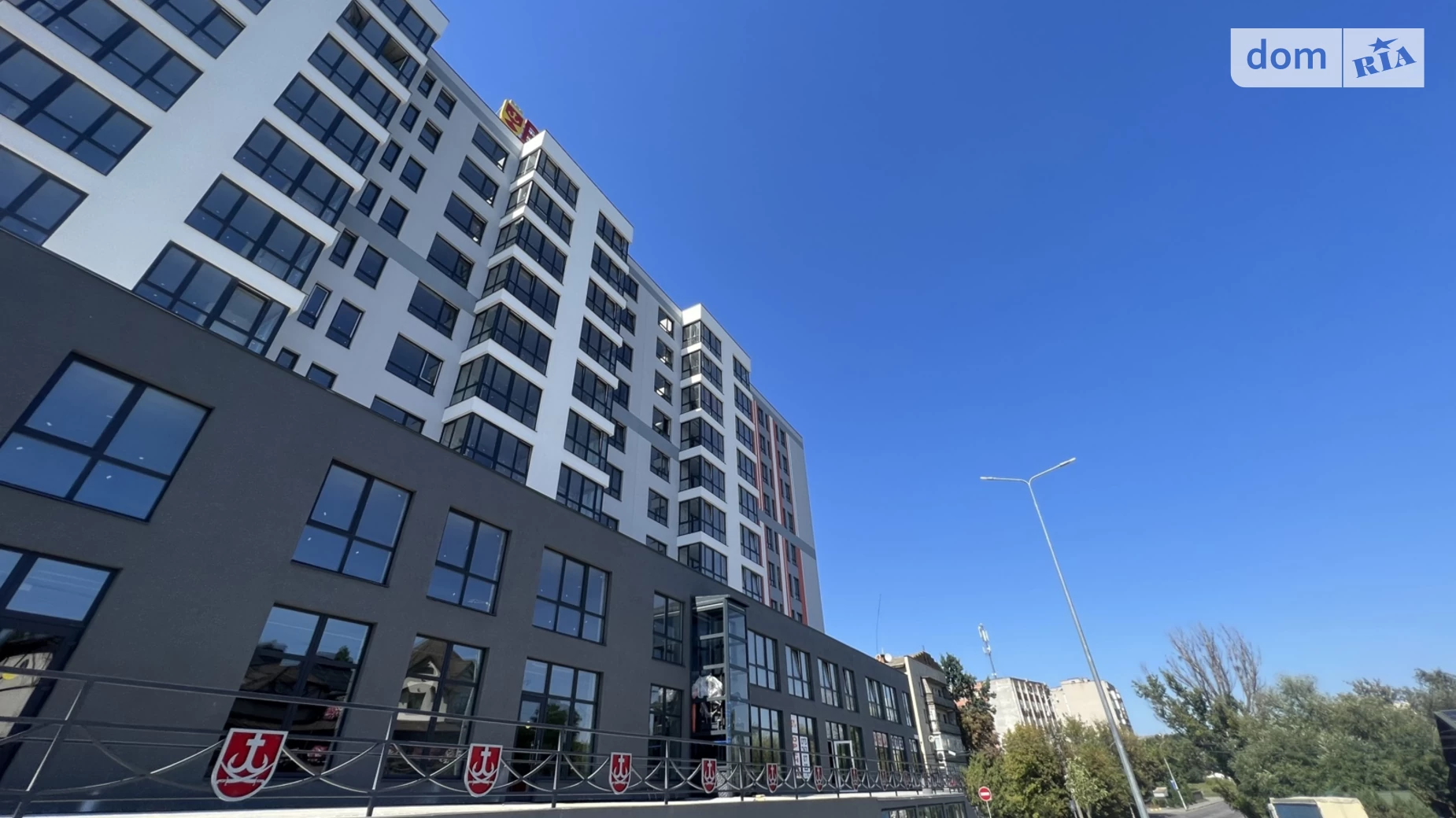 Продается 2-комнатная квартира 74 кв. м в, цена: 59990 $ - фото 2