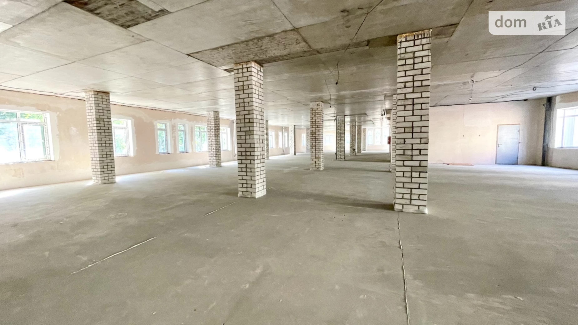 Сдается в аренду помещения свободного назначения 925.7 кв. м в 3-этажном здании, цена: 259000 грн - фото 2