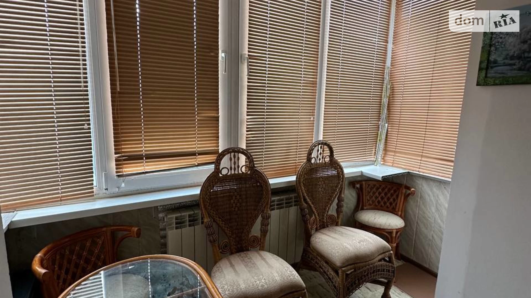 Продается 2-комнатная квартира 57.3 кв. м в, цена: 32000 $ - фото 2