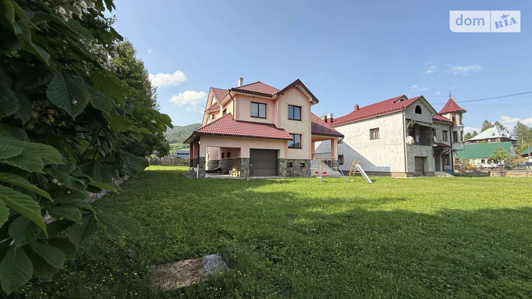 Продается дом на 2 этажа 303 кв. м с гаражом, цена: 130000 $ - фото 2