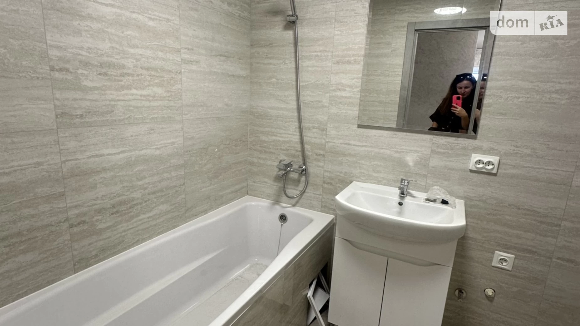 2-комнатная квартира 74 кв. м в Тернополе, ул. Яремы, 9А - фото 3