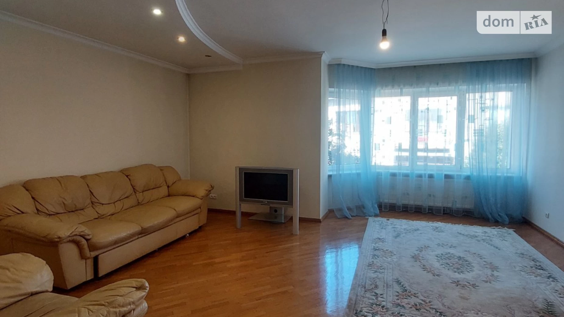 3-комнатная квартира 115 кв. м в Луцке, ул. Крылова - фото 2