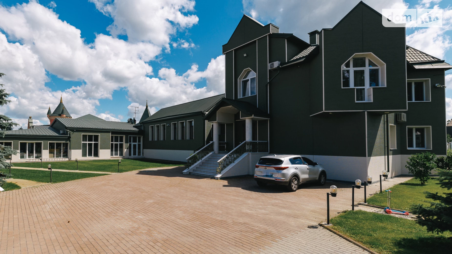 Продается дом на 2 этажа 562 кв. м с баней/сауной, цена: 450000 $ - фото 3