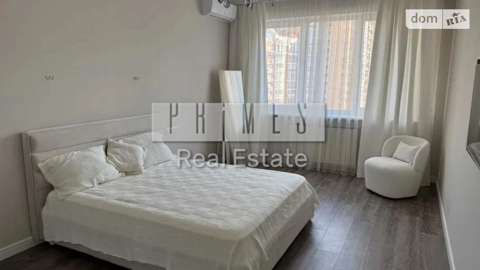 Продается 4-комнатная квартира 149.5 кв. м в Киеве, просп. Владимира Ивасюка, 10А корпус 4 - фото 2