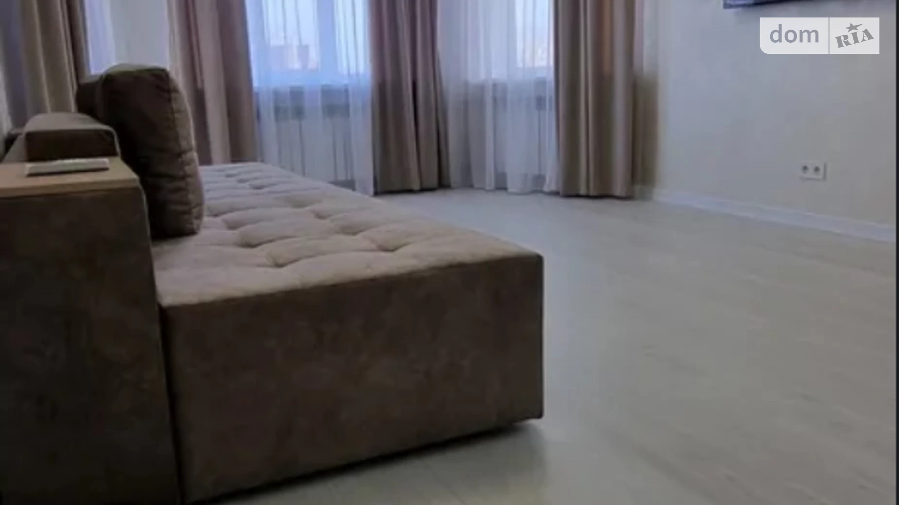 Продается 3-комнатная квартира 80 кв. м в Днепре, ул. Писаржевского, 3 - фото 2