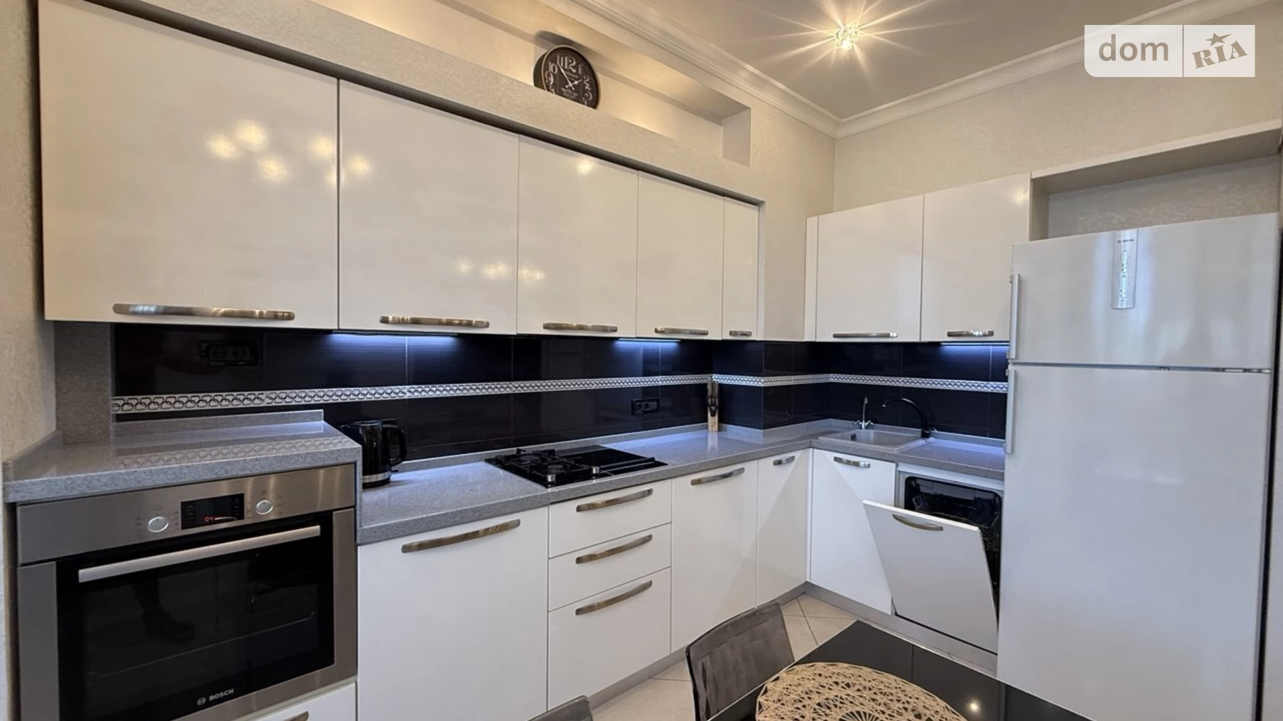 Продається 1-кімнатна квартира 64 кв. м у Одесі, вул. Армійська - фото 5