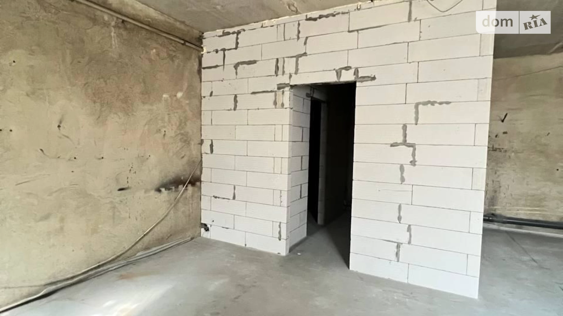 Продается офис 83.6 кв. м в бизнес-центре, цена: 43000 $ - фото 4