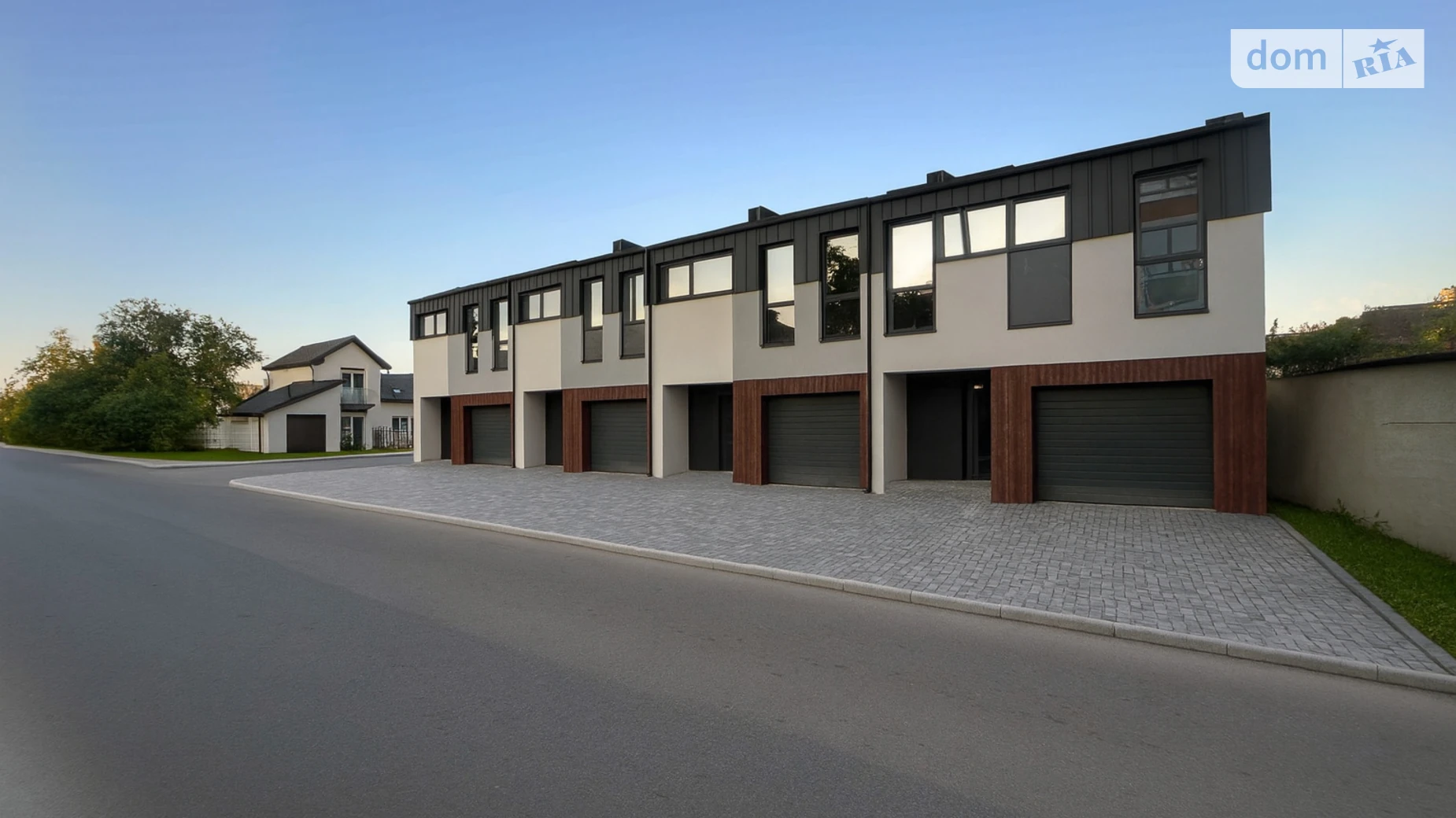 ул. Коломыйская, 55 Софіївка Ивано-Франковск, цена: 130000 $ - фото 2