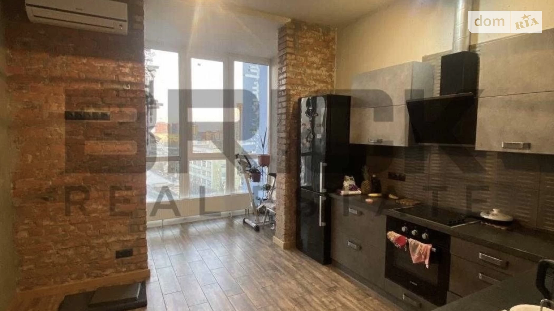 Продается 1-комнатная квартира 58 кв. м в Киеве, ул. Кирилло-Мефодиевская, 2 - фото 2