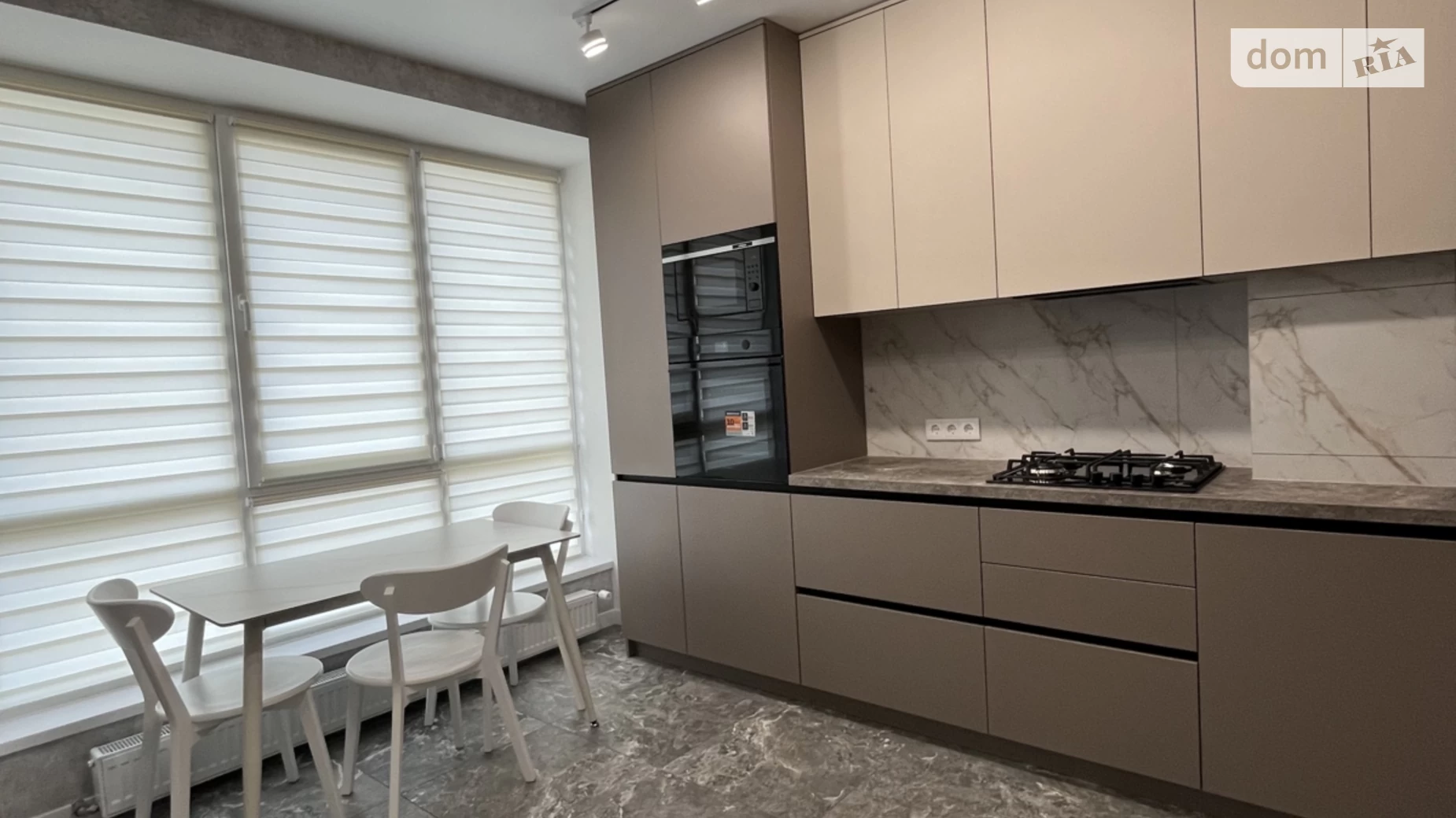 Продается 1-комнатная квартира 37 кв. м в Ирпене, ул. Соборная(ІІІ Интернационала), 2К - фото 2