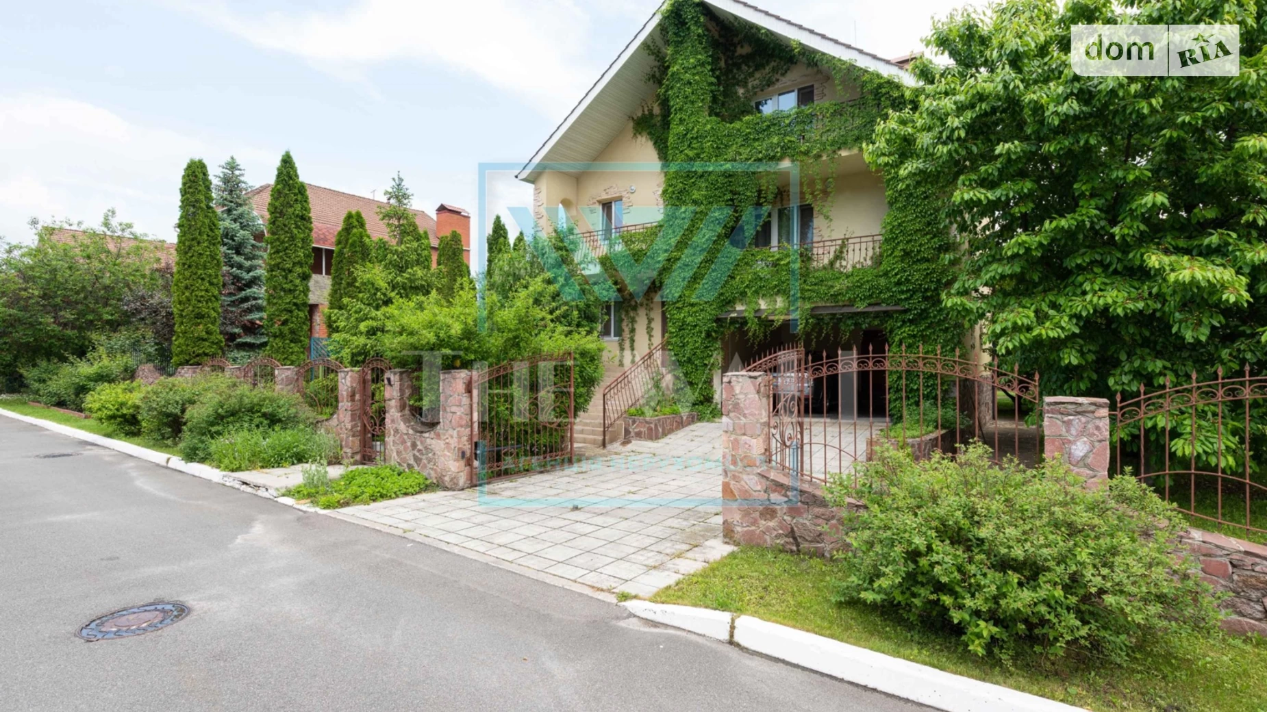 Продается дом на 3 этажа 400.1 кв. м с камином, цена: 249990 $ - фото 4