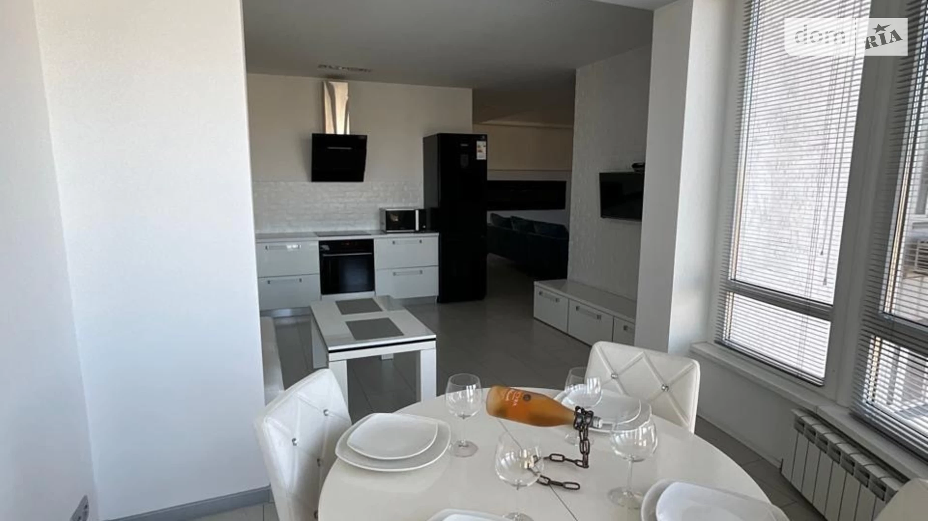 Продается 3-комнатная квартира 96.6 кв. м в Киеве, ул. Саперно-Слободская, 10 - фото 3