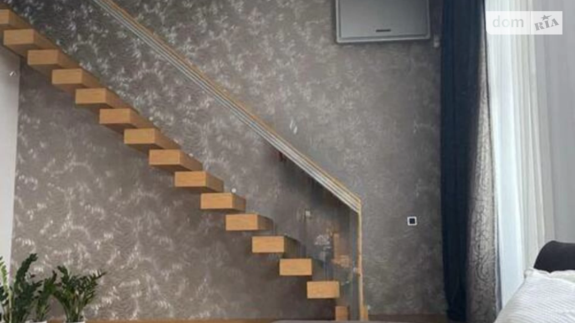 Продается 4-комнатная квартира 180 кв. м в Киеве, ул. Панаса Мирного, 4 - фото 2