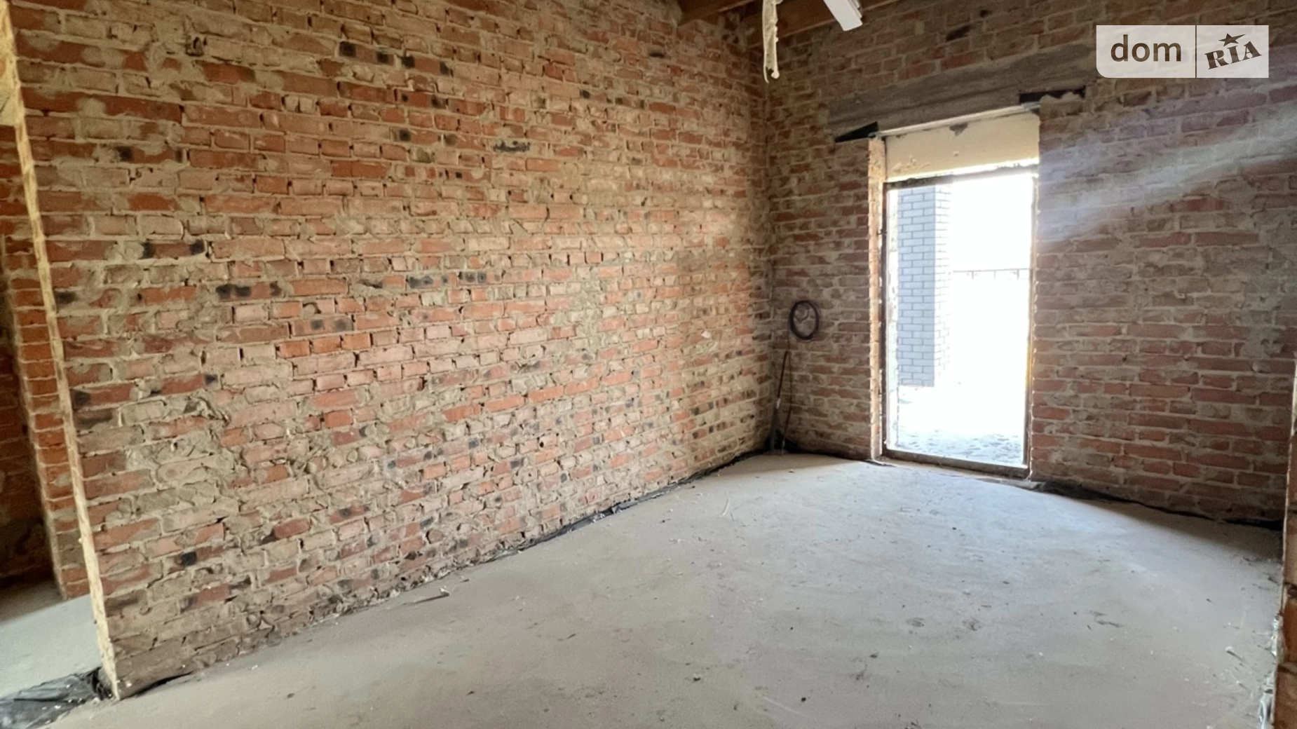 Продается одноэтажный дом 110 кв. м с садом, цена: 85000 $ - фото 5