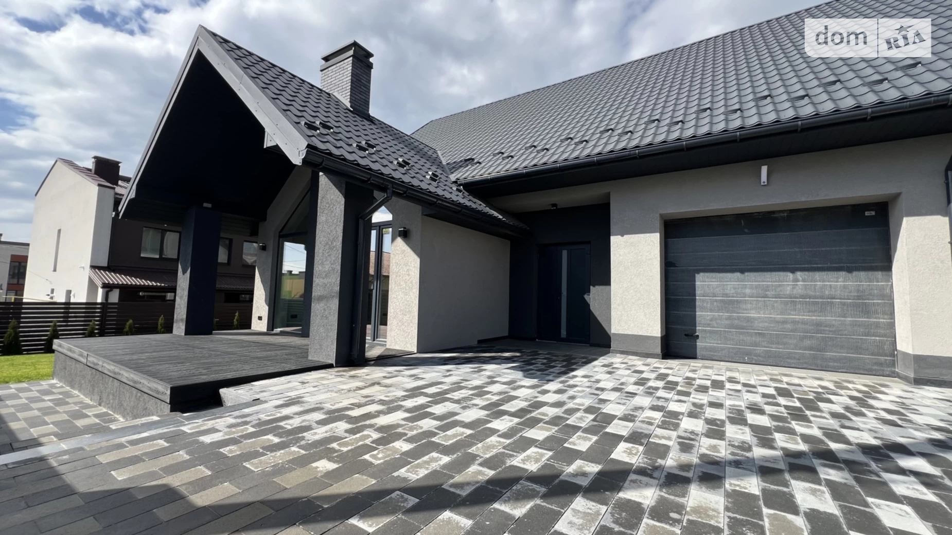 Продается дом на 2 этажа 165.5 кв. м с садом, цена: 289000 $ - фото 2