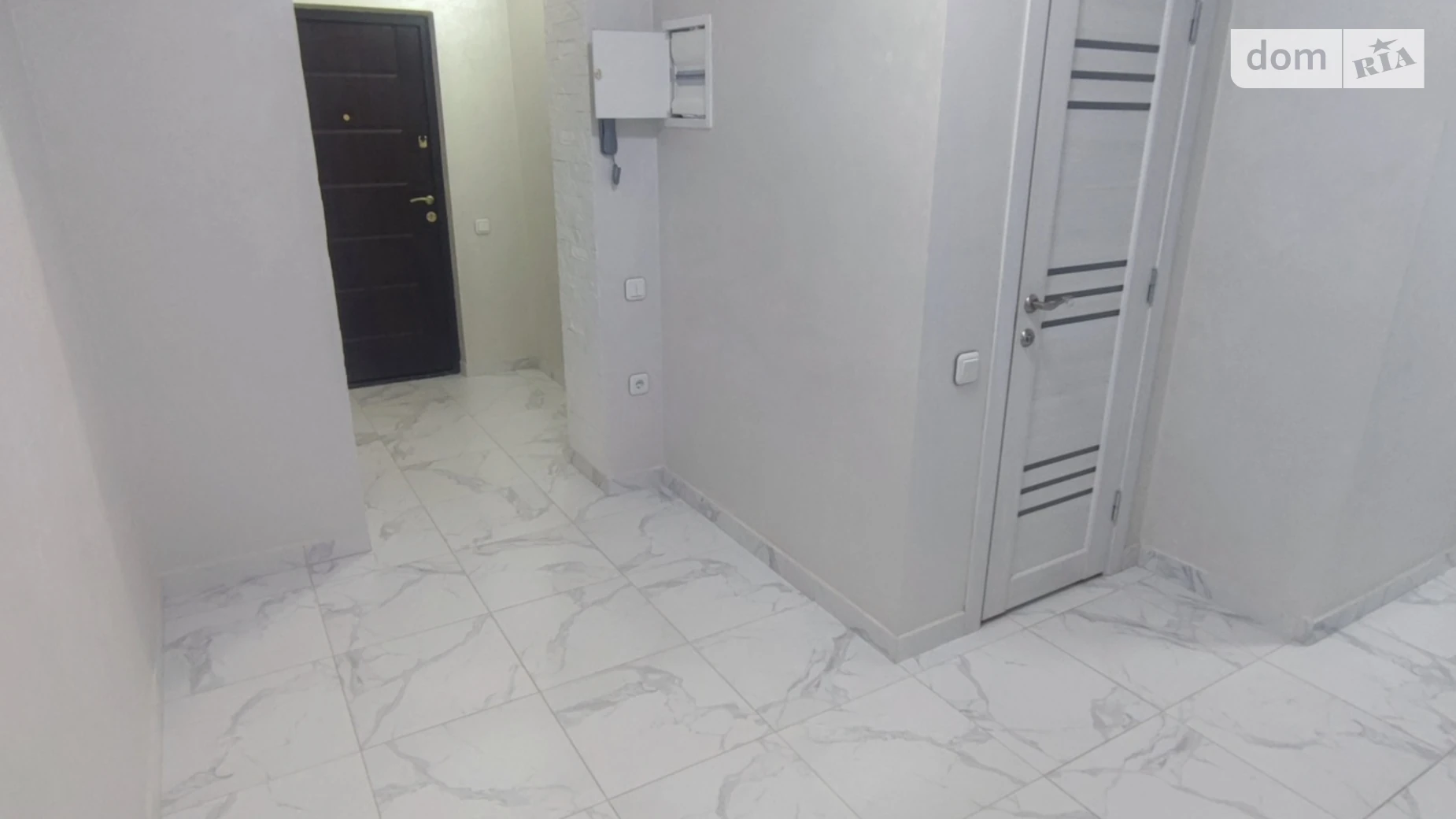 Сдается в аренду 2-комнатная квартира 60.5 кв. м в Черновцах, ул. Русская, 236Е корпус 11 - фото 5