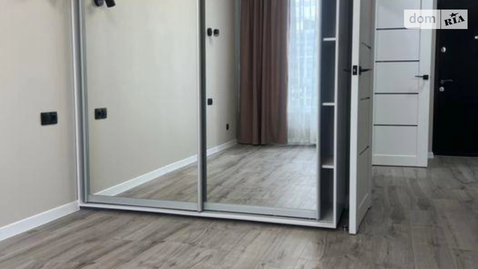 Продается 1-комнатная квартира 44 кв. м в Киеве, ул. Александра Олеся, 5А - фото 3