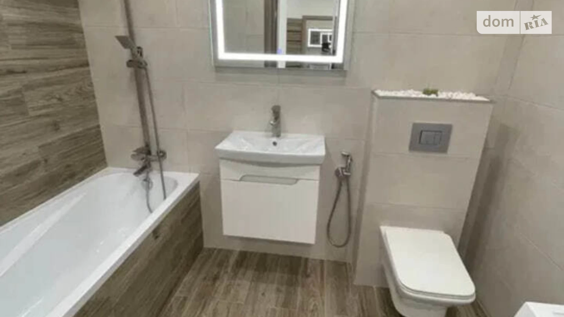 Продается 2-комнатная квартира 42 кв. м в Днепре, ул. Набережная Победы, 42П - фото 2