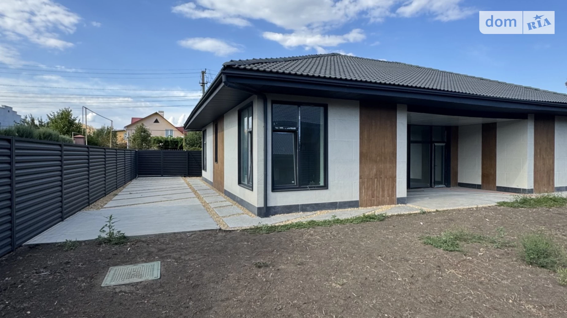 Продается одноэтажный дом 140 кв. м с верандой, цена: 170000 $ - фото 4