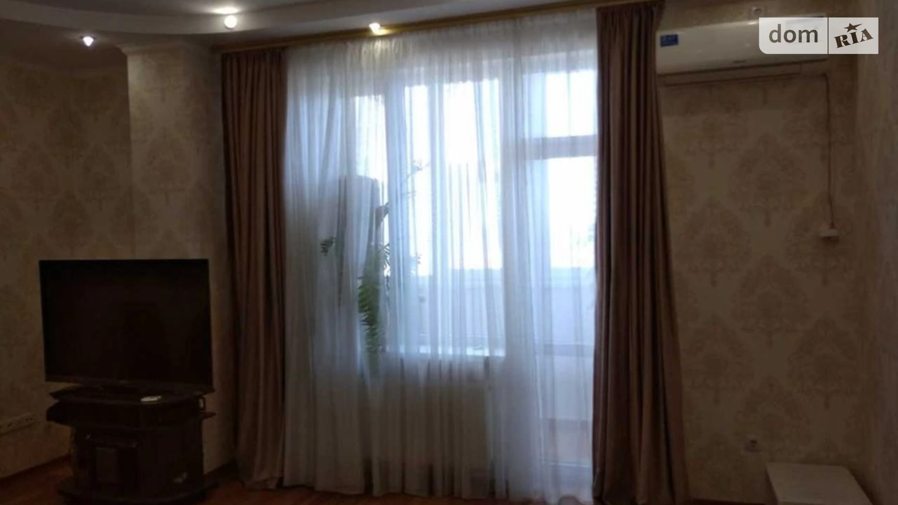 Сдается в аренду 2-комнатная квартира 70 кв. м в Одессе, ул. Пишоновская, 24/2 - фото 2