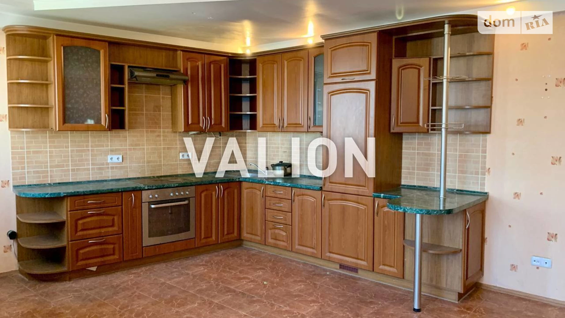 Продается 3-комнатная квартира 122 кв. м в Киеве, ул. Автозаводская, 99/4 - фото 2