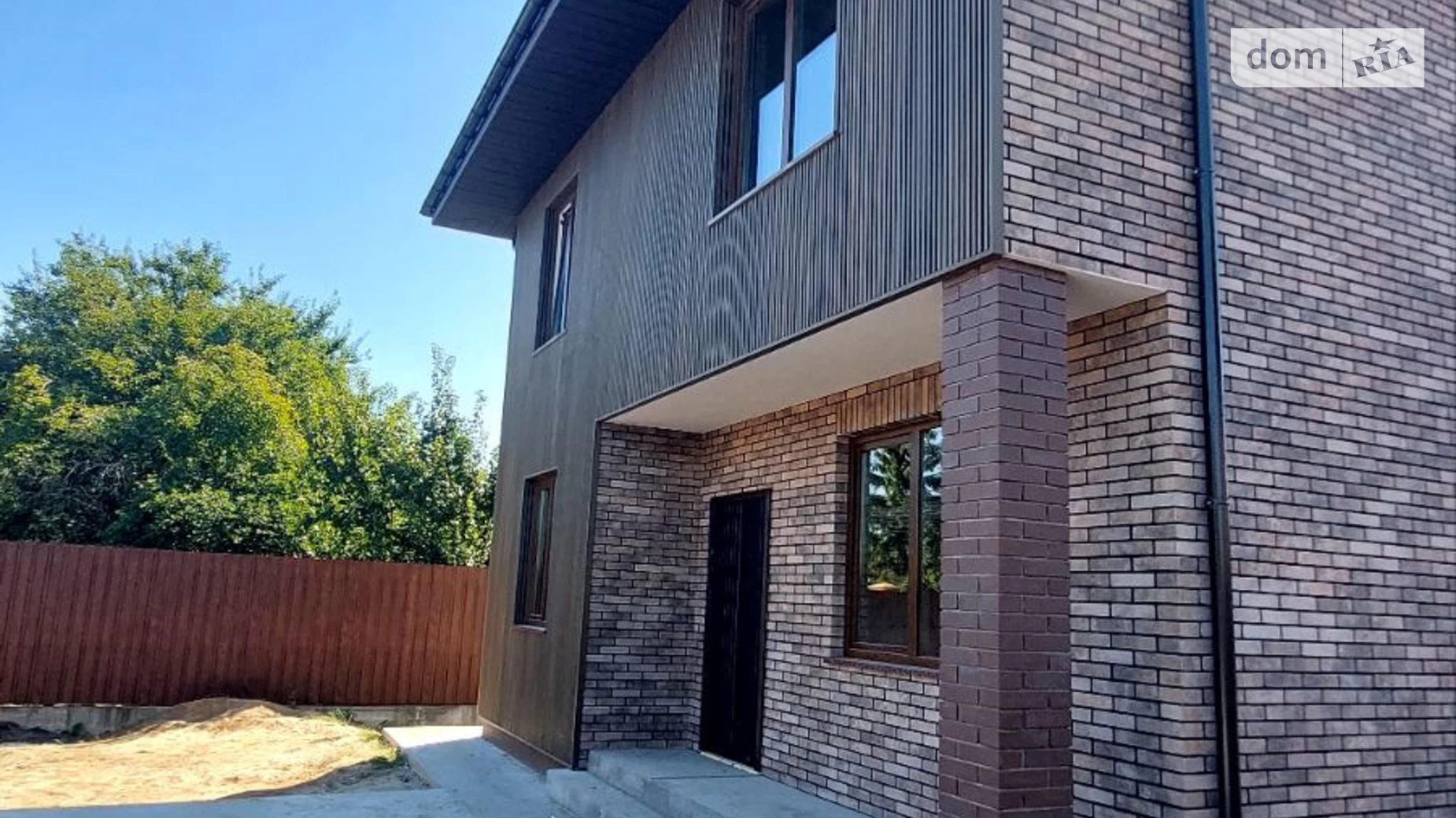 Продается дом на 2 этажа 155 кв. м с гаражом, цена: 189900 $ - фото 3