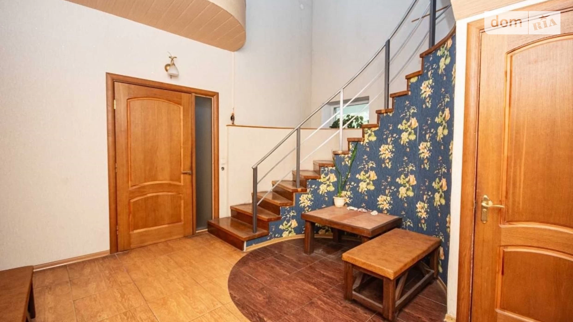 Продается дом на 3 этажа 281.4 кв. м с беседкой, цена: 250000 $ - фото 3