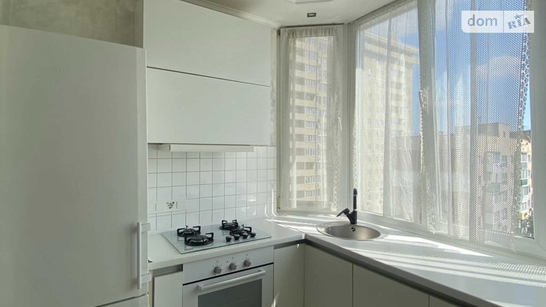 Продается 1-комнатная квартира 51.9 кв. м в Одессе, пер. Светлый - фото 2