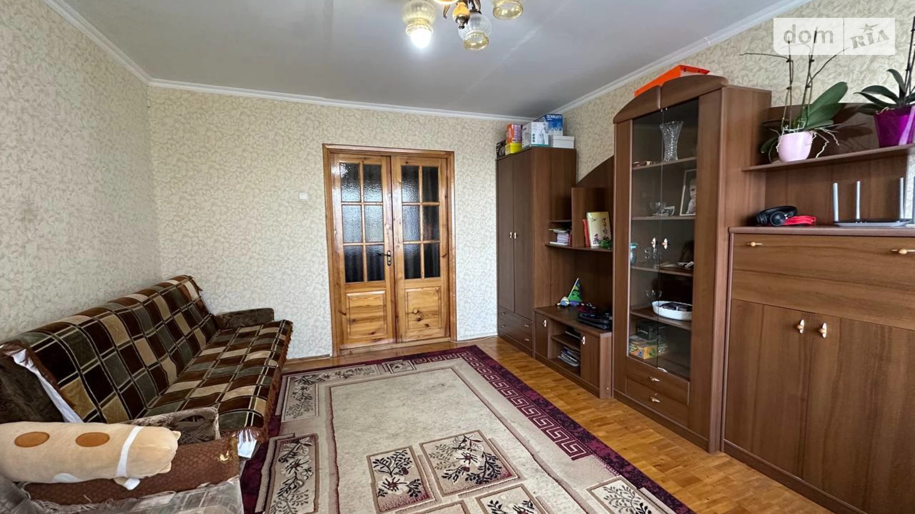 Продается 2-комнатная квартира 52.4 кв. м в Ровно, ул. Соборная, 207 - фото 2