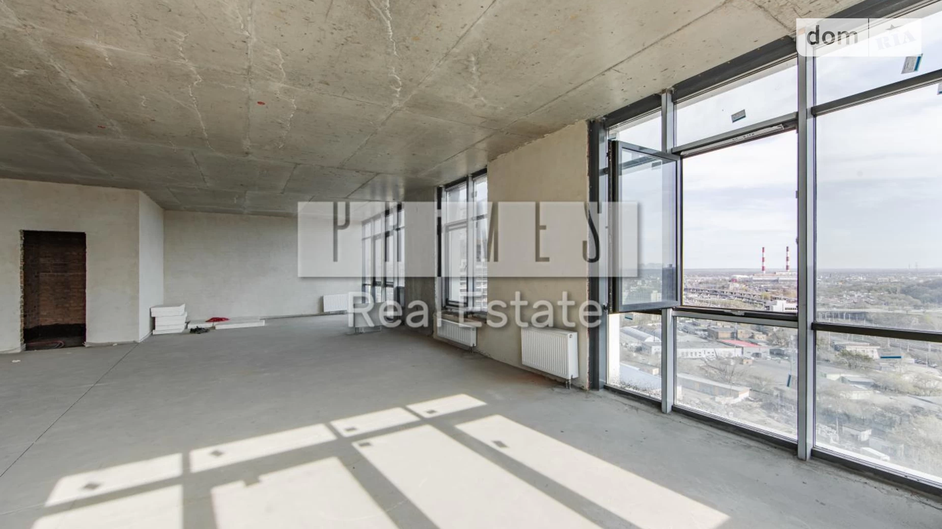 Продается 4-комнатная квартира 128.3 кв. м в Киеве, ул. Андрея Верхогляда(Драгомирова), 17В - фото 3