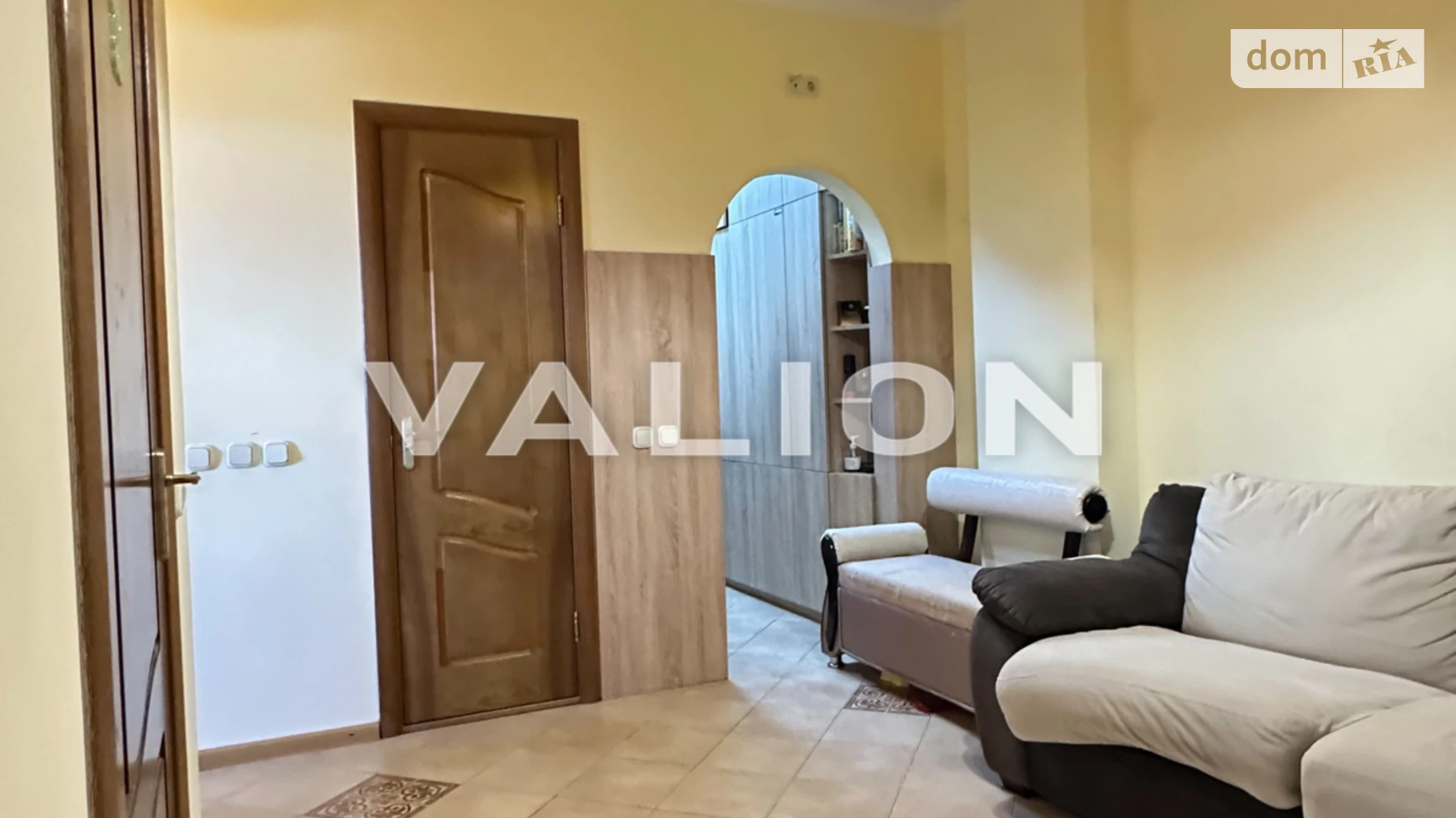 Продається 2-кімнатна квартира 73.1 кв. м у Києві, вул. Генерала Генадія Воробйова, 13Е - фото 2