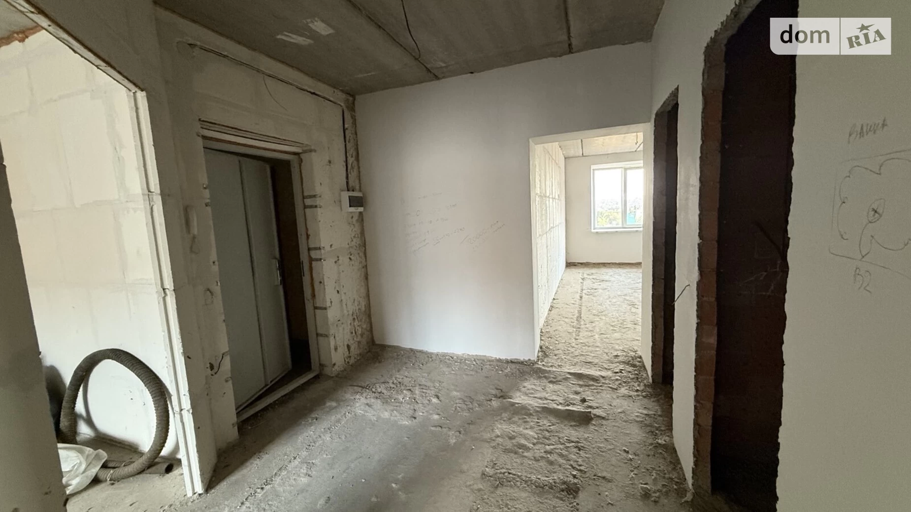 Продається 2-кімнатна квартира 65 кв. м у, цена: 81000 $ - фото 2
