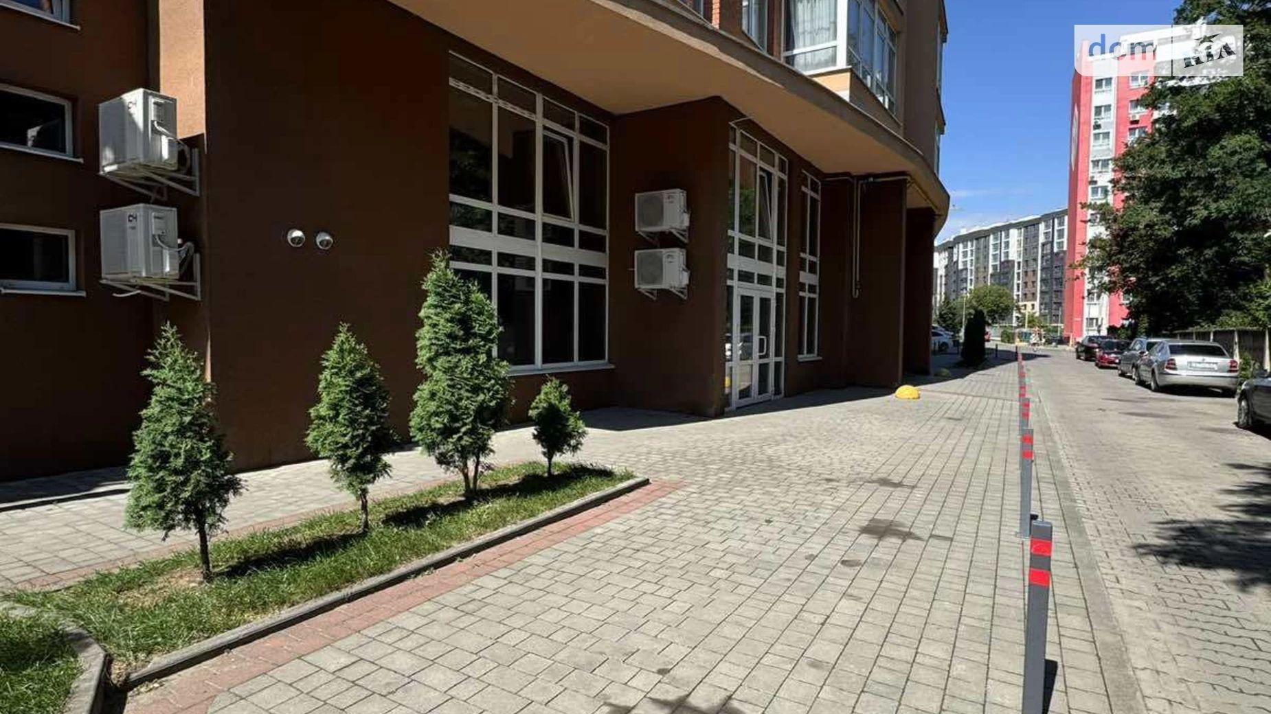 Сдается в аренду офис 90 кв. м в бизнес-центре, цена: 500 $ - фото 2