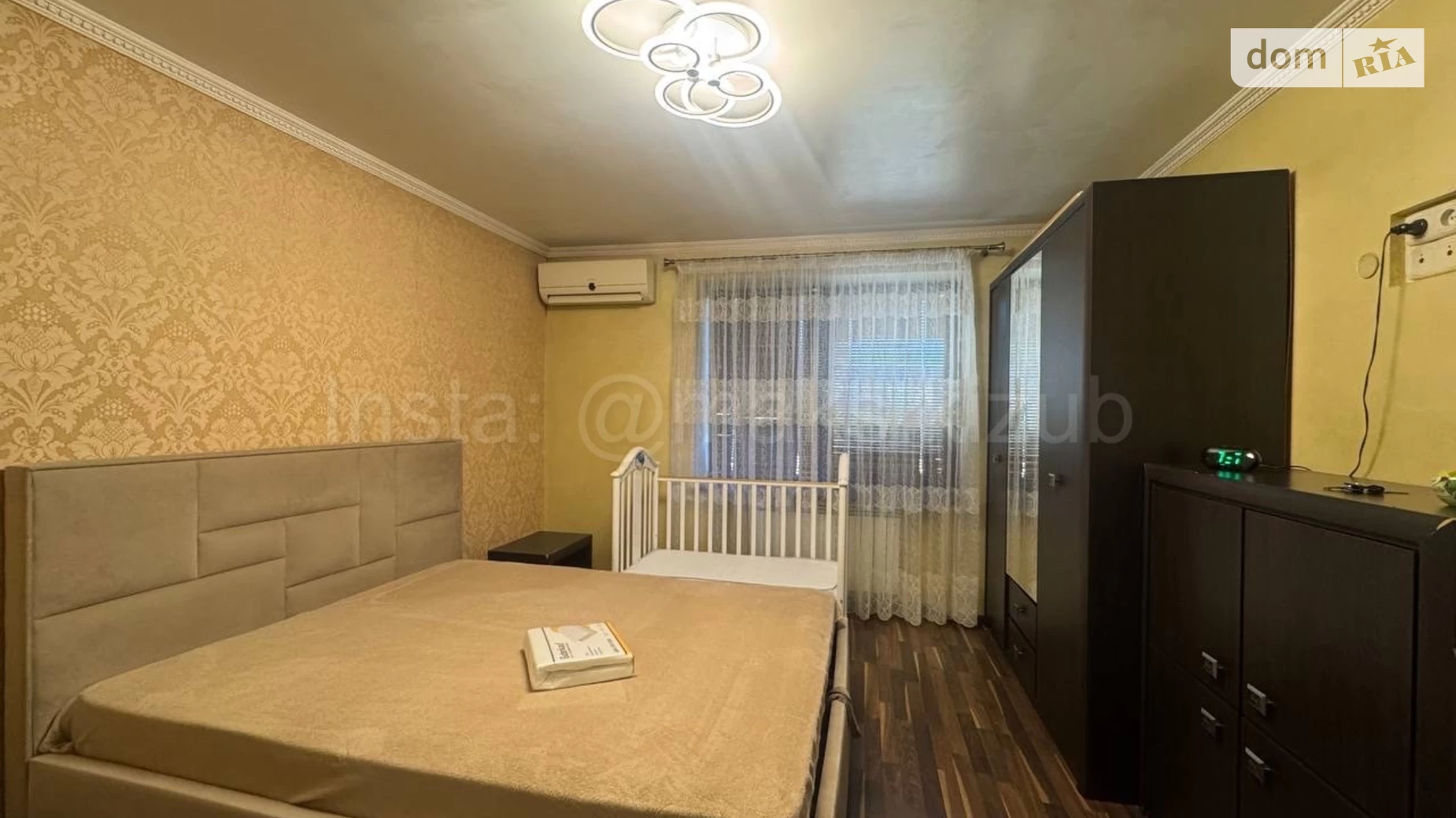 Продается 2-комнатная квартира 57.6 кв. м в Ужгороде, просп. Свободы, 7/26 - фото 2