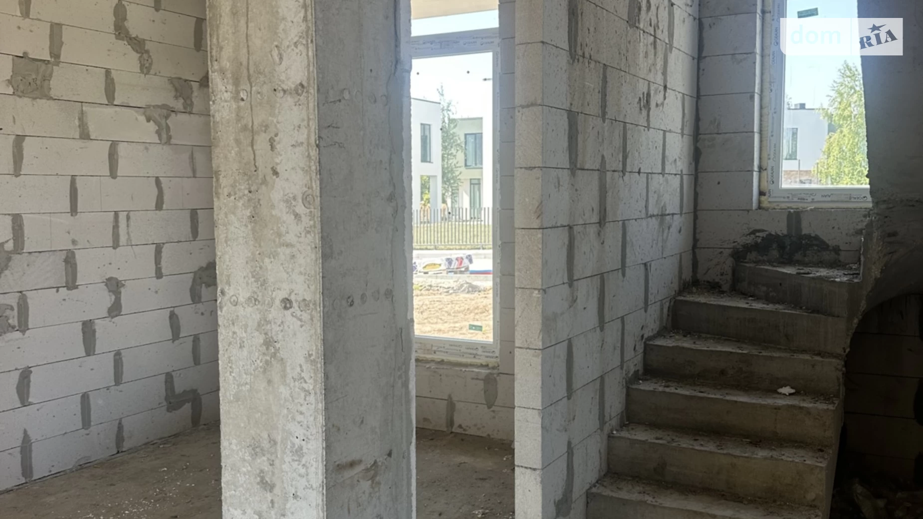 Продается дом на 2 этажа 139 кв. м с участком, цена: 940 $ - фото 2