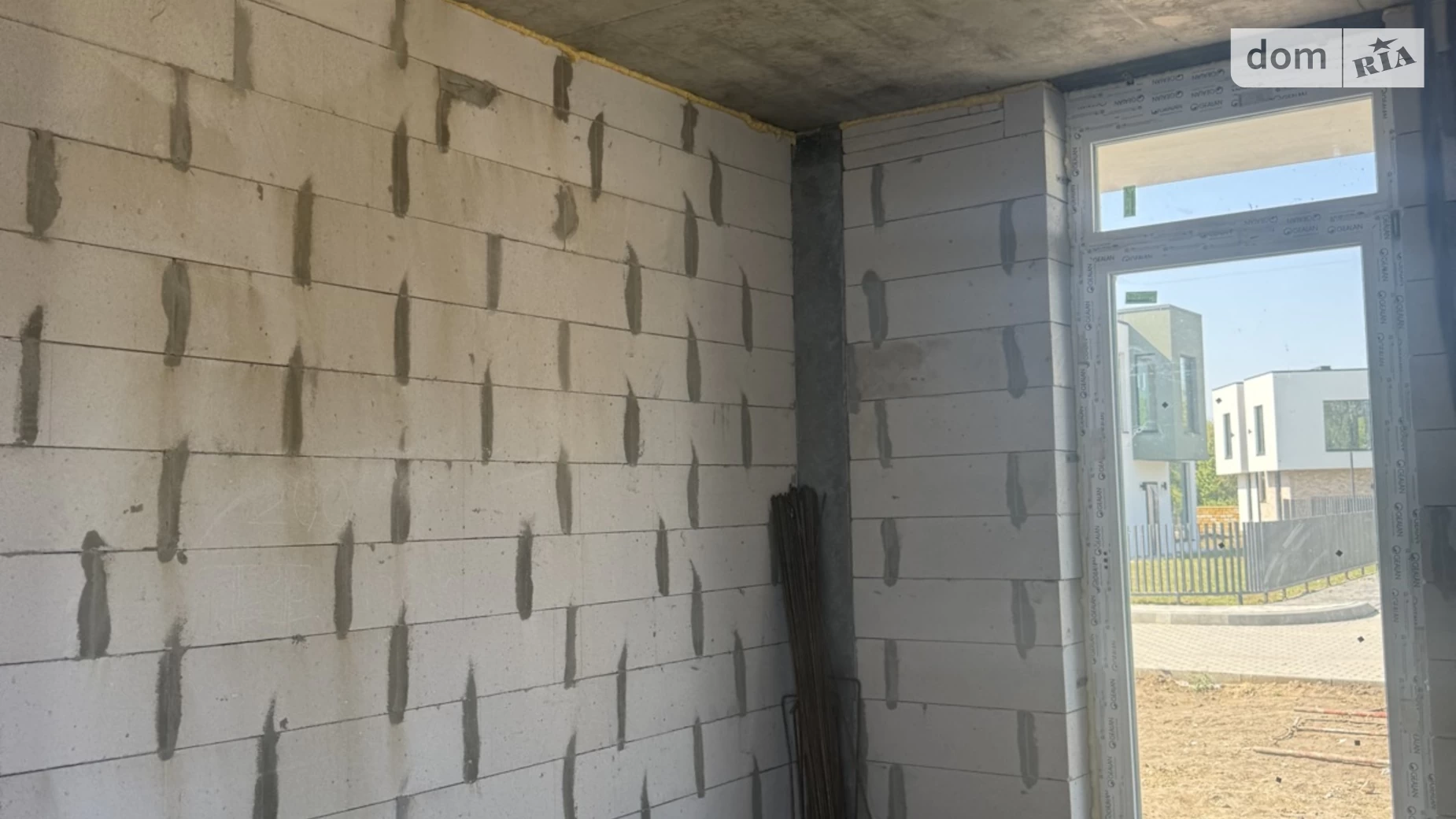 Продается дом на 2 этажа 136 кв. м с камином, цена: 1000 $ - фото 5
