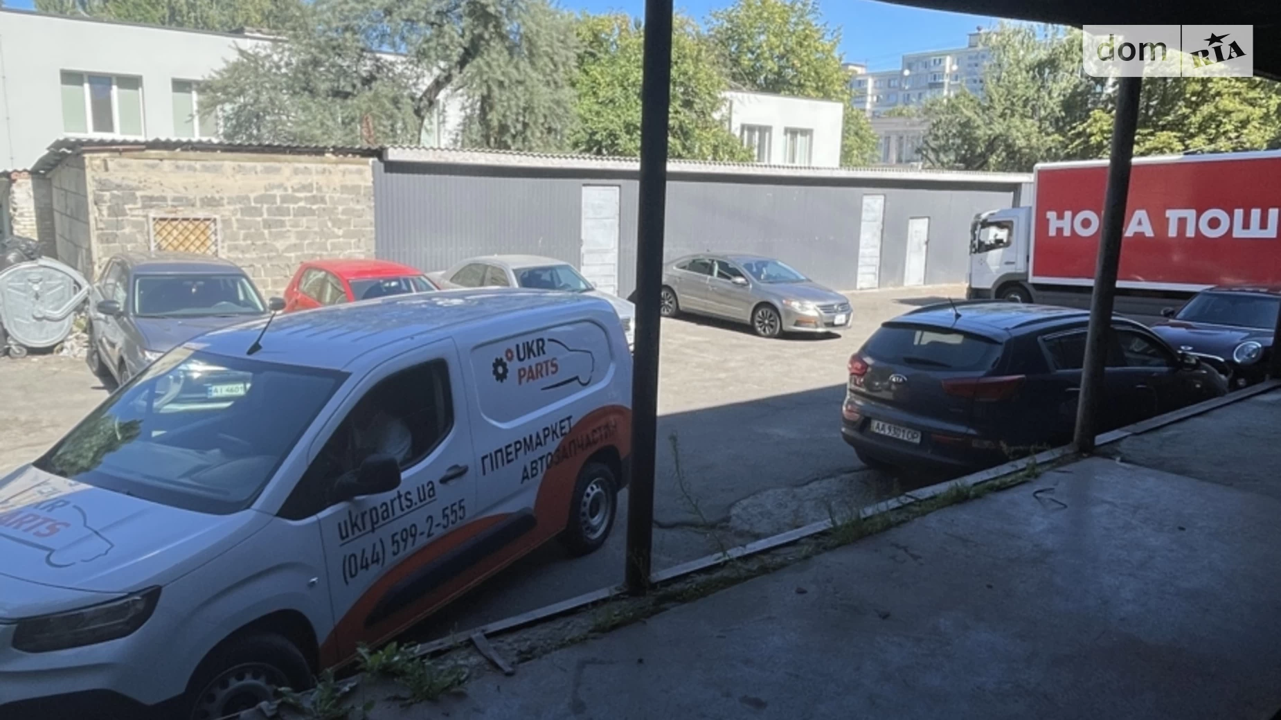 Сдается в аренду помещения свободного назначения 155 кв. м в 3-этажном здании, цена: 69750 грн - фото 4