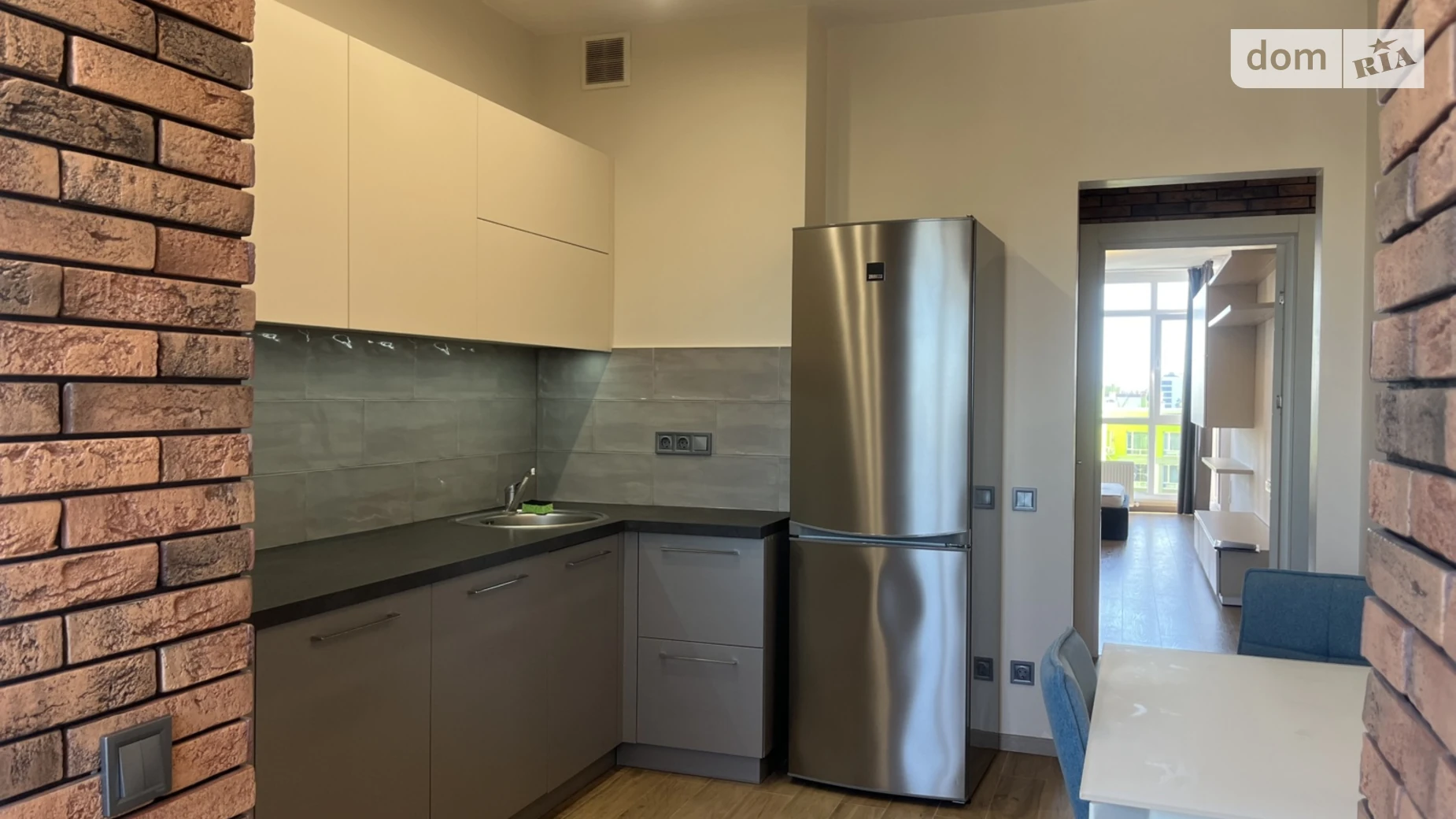 Продается 1-комнатная квартира 40.3 кв. м в Ирпене, ул. Украинская, 83Б корпус 7 - фото 2