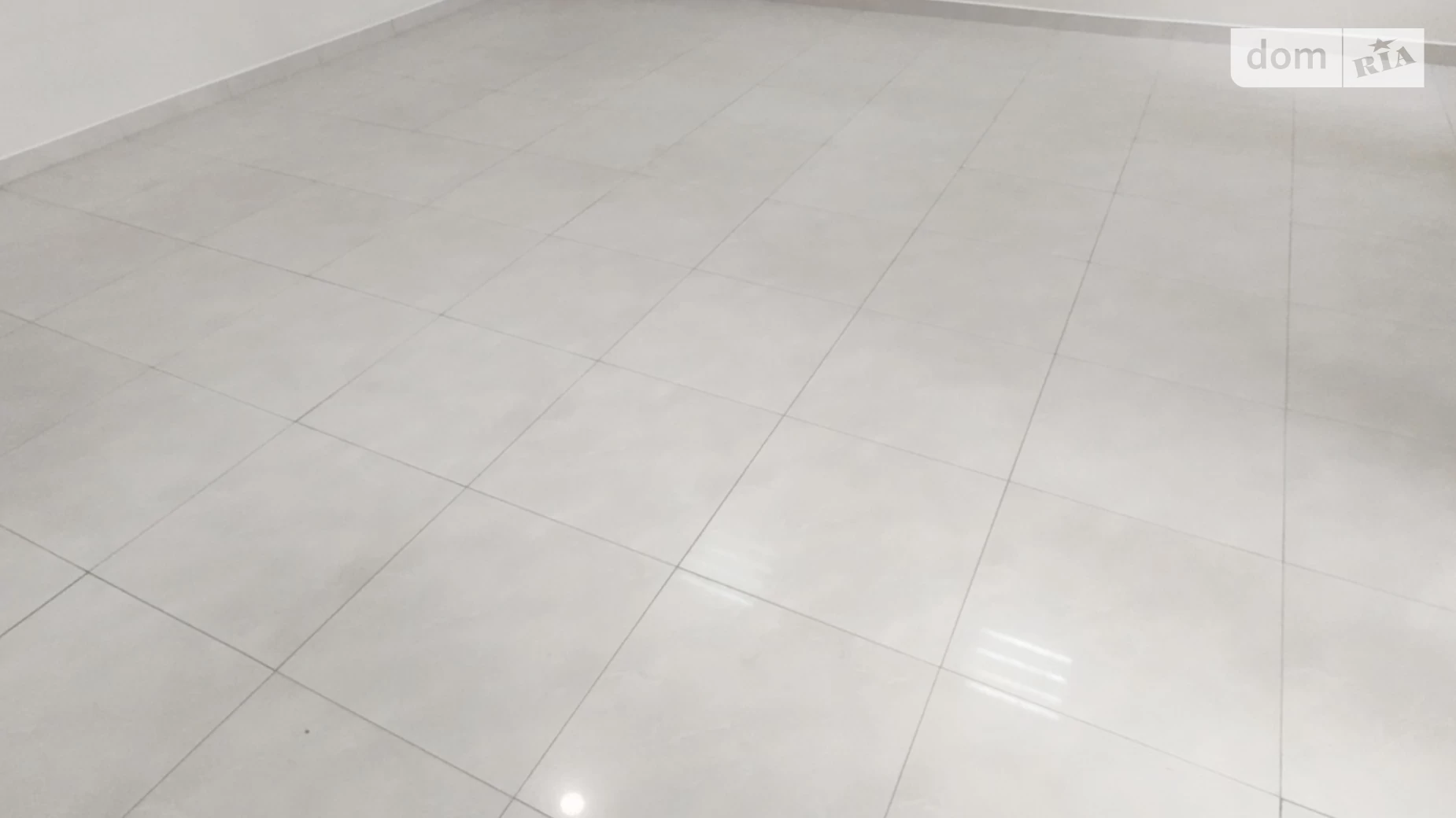 Продается офис 45 кв. м в бизнес-центре, цена: 43000 $ - фото 4