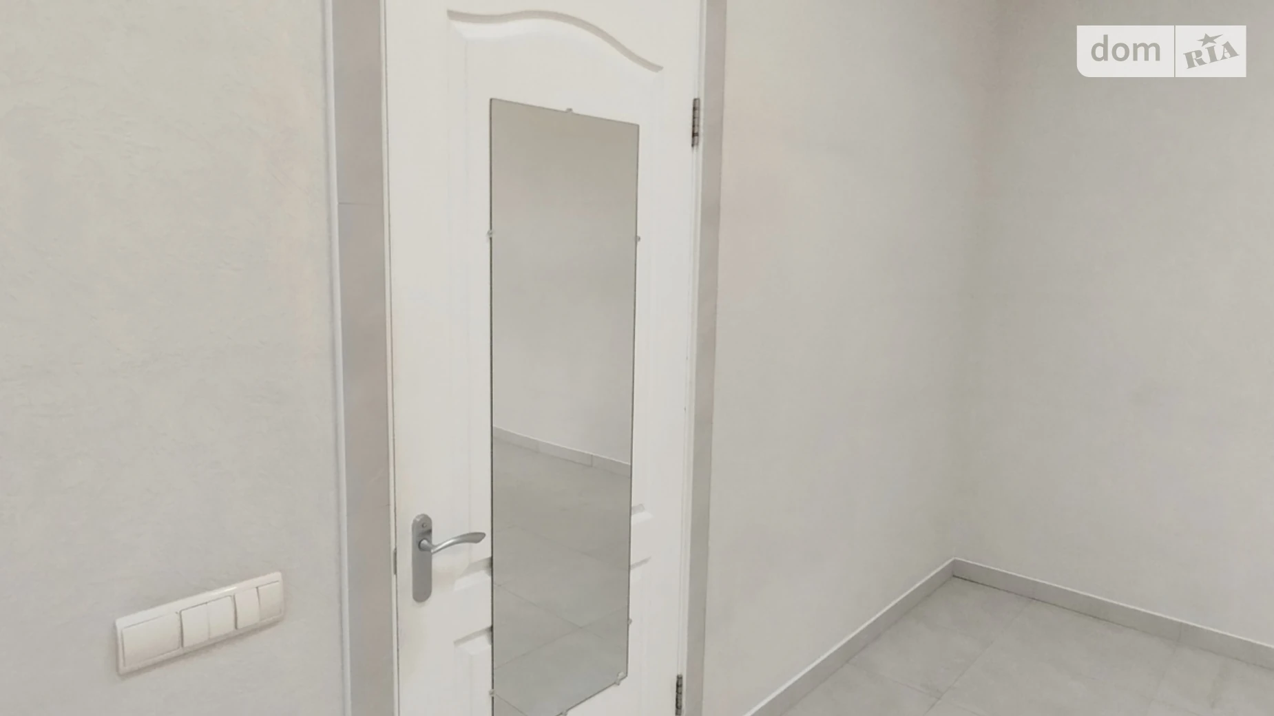 Продается офис 45 кв. м в бизнес-центре, цена: 43000 $ - фото 5
