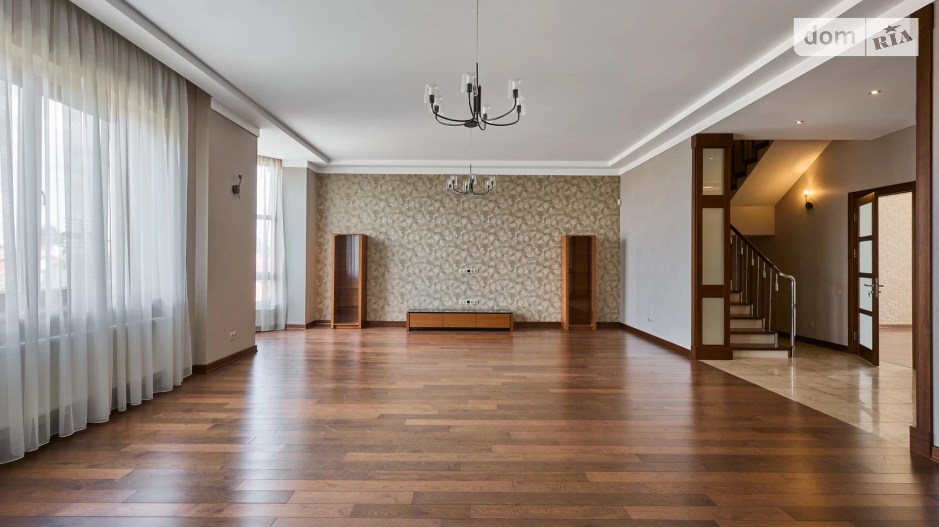 Продается 5-комнатная квартира 211.6 кв. м в Львове, ул. Гординских - фото 4