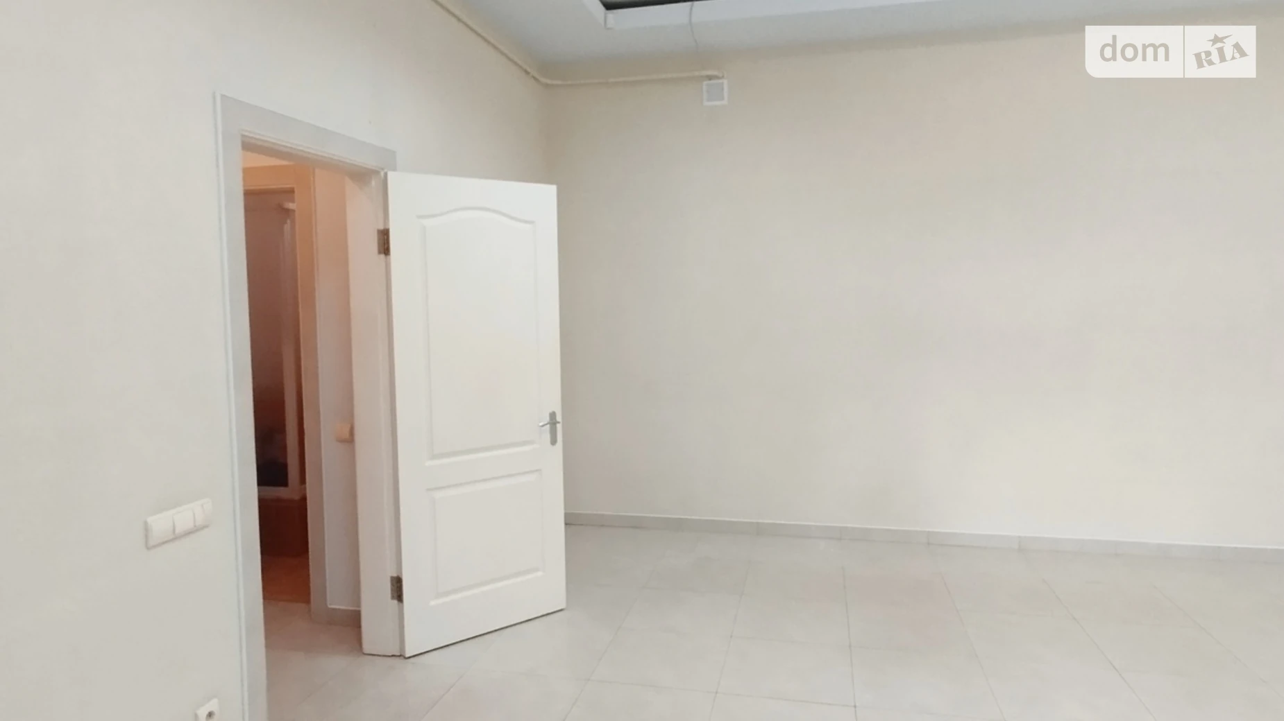 Сдается в аренду офис 45 кв. м в бизнес-центре, цена: 10000 грн - фото 4