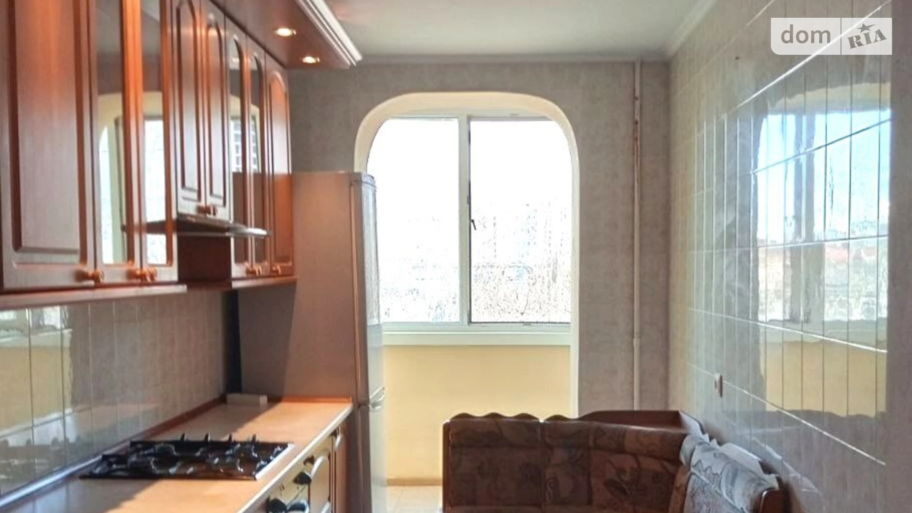 Продается 3-комнатная квартира 77.1 кв. м в Одессе, Фонтанская дор., 12/10 - фото 2