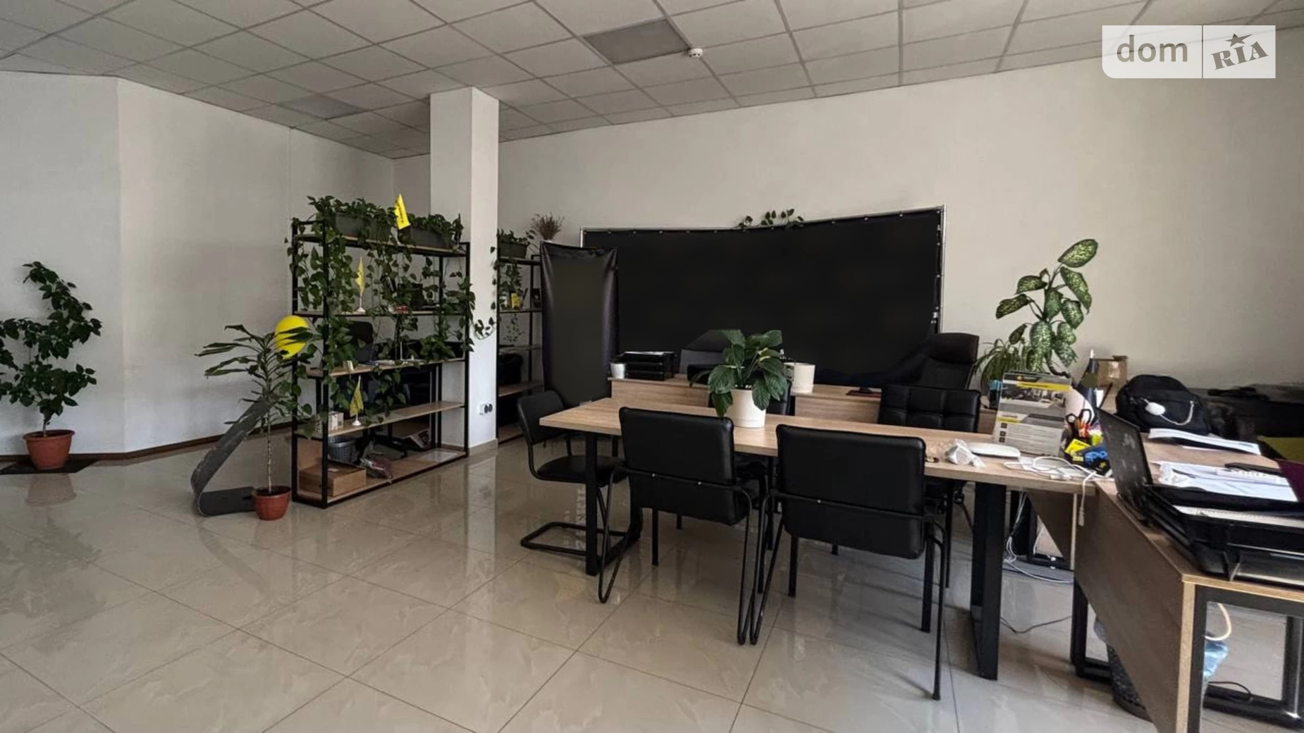 Сдается в аренду офис 90 кв. м в бизнес-центре, цена: 31500 грн - фото 4