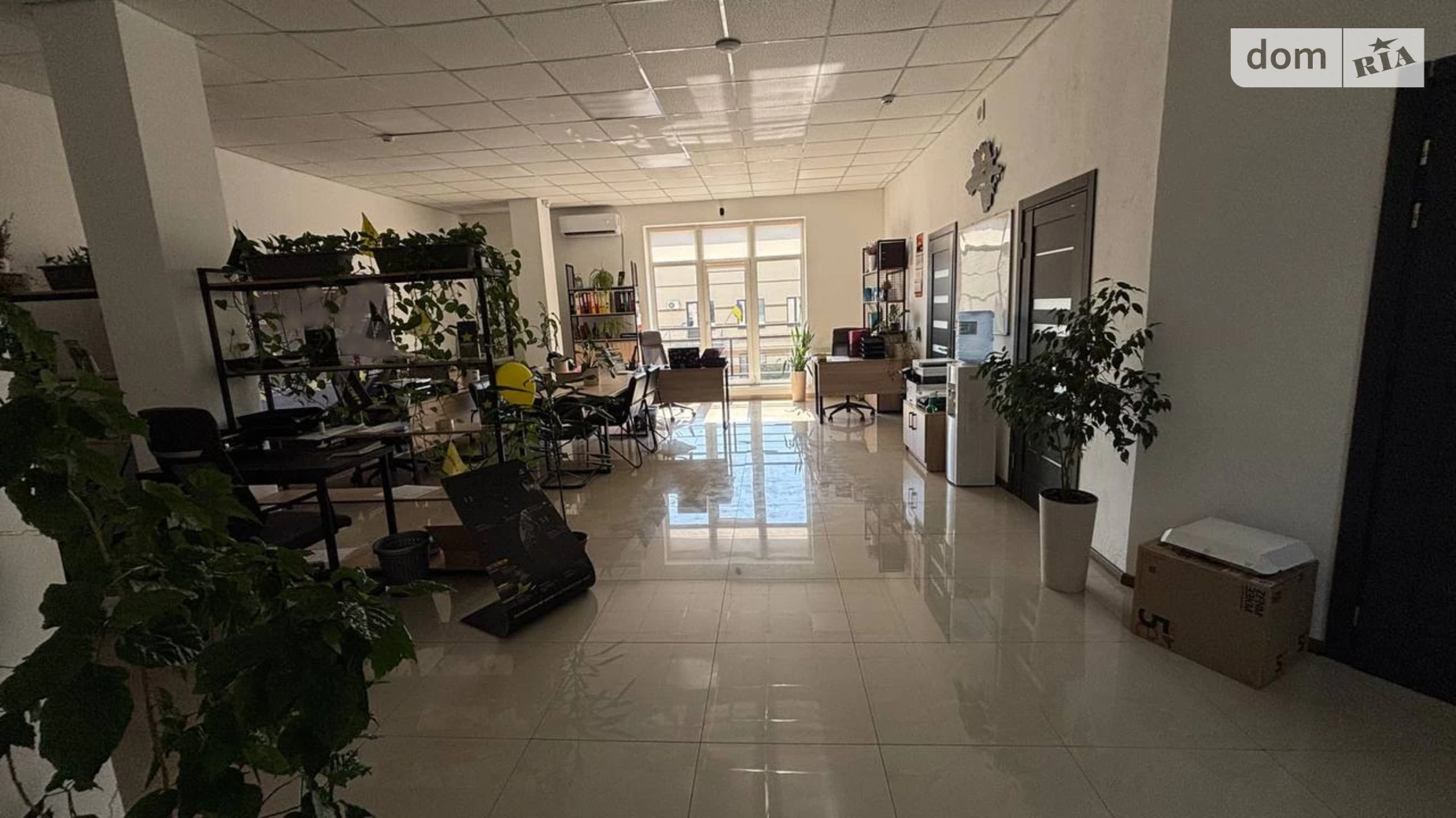 Сдается в аренду офис 90 кв. м в бизнес-центре, цена: 31500 грн - фото 3