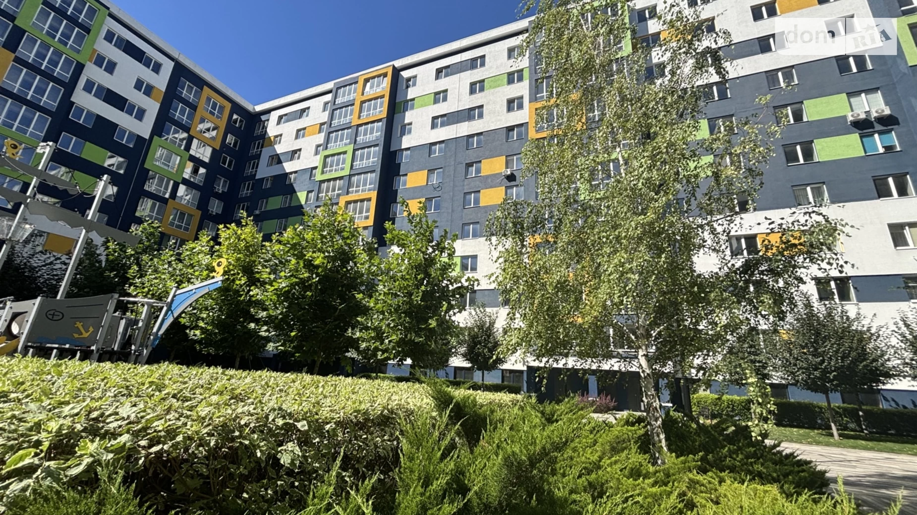 Продается 2-комнатная квартира 63.92 кв. м в Буче, бул. Леонида Бирюкова, 9 - фото 3