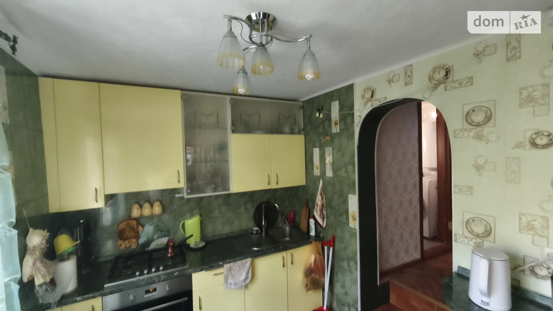 Продается дом на 2 этажа 147 кв. м с садом, цена: 132000 $ - фото 2