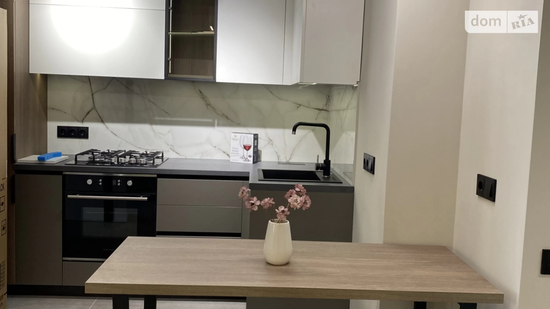 2-комнатная квартира 60 кв. м в Тернополе, ул. Смакулы - фото 4
